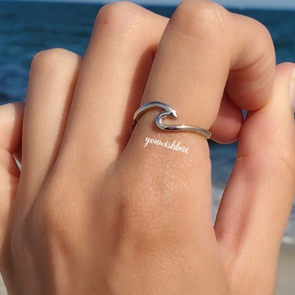 Silver Wave Ring Brand New Summer Size 925 Sterling Silver - Picture 3 of 8